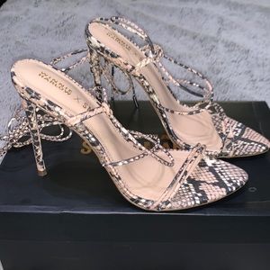 Steve Madden Shoes|Winnie Harlow beige snake heels